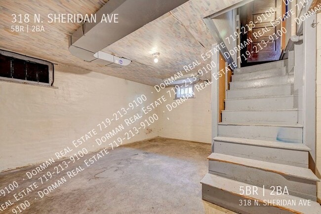 Building Photo - 318 N Sheridan Ave