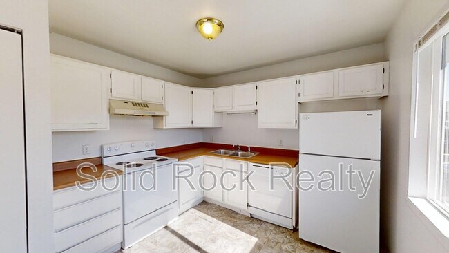 Building Photo - 3450-A Cochran Drive