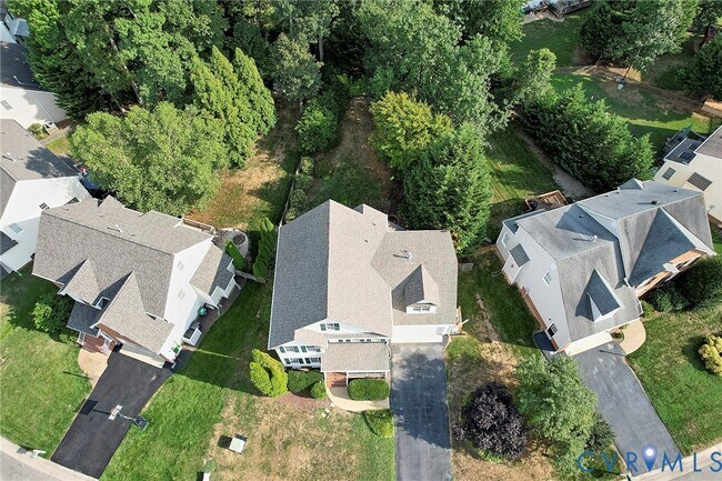 Building Photo - 719 Biggin Pond Rd