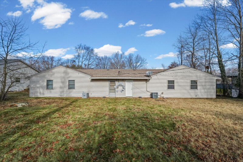 Building Photo - 615 E Colorado Ave