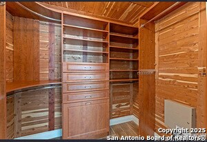 Building Photo - 6127 Oakwood Trail