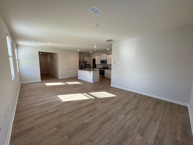 Building Photo - Brand New 5/3 House in Armuchee- $2,295
