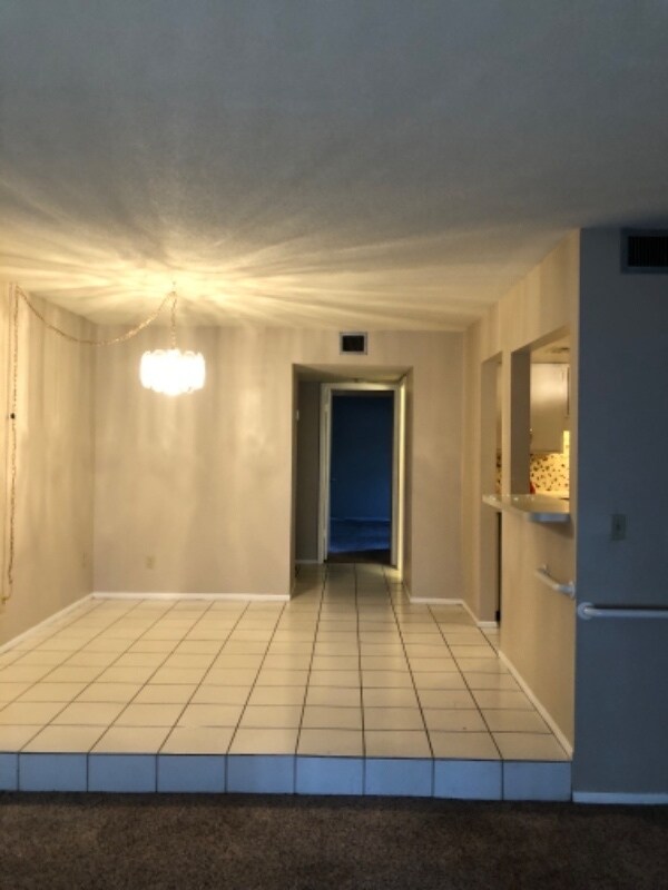 Building Photo - 200 Maitland Ave