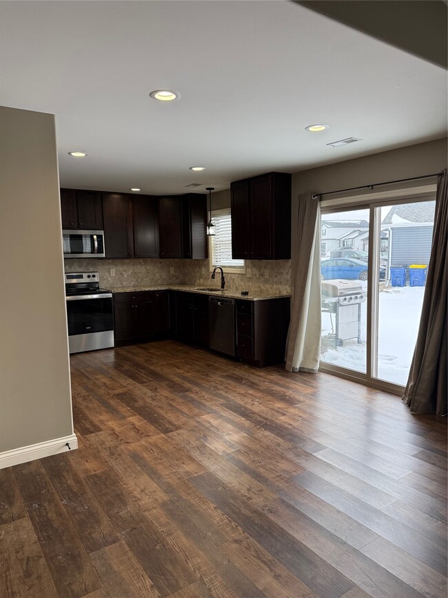 Building Photo - 29493 Walnut Valley Ct