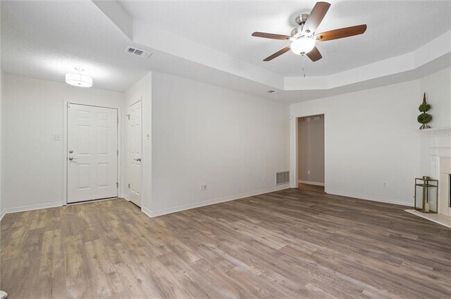 Building Photo - 1051 McNeil Ave