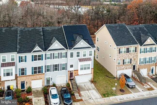 Building Photo - 3679 Duckhorn Way