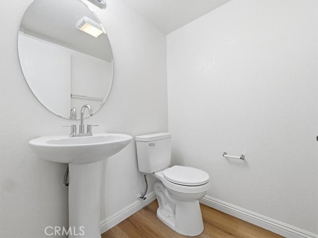 Building Photo - 2775 S Buena Vista Ave