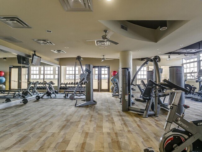 Building Photo - Come Live in Historic Montgomery Plaza- East Tower- 2 bed, 2 bath- 76107