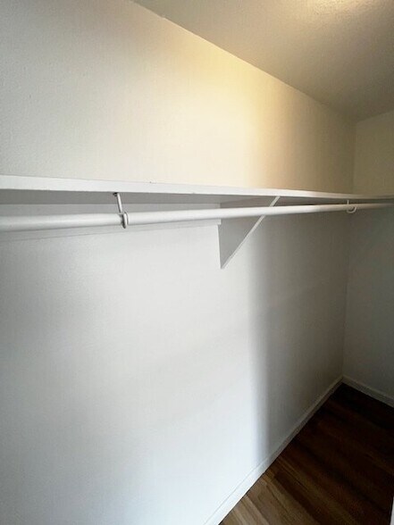 Building Photo - 3300 S Clarkson St