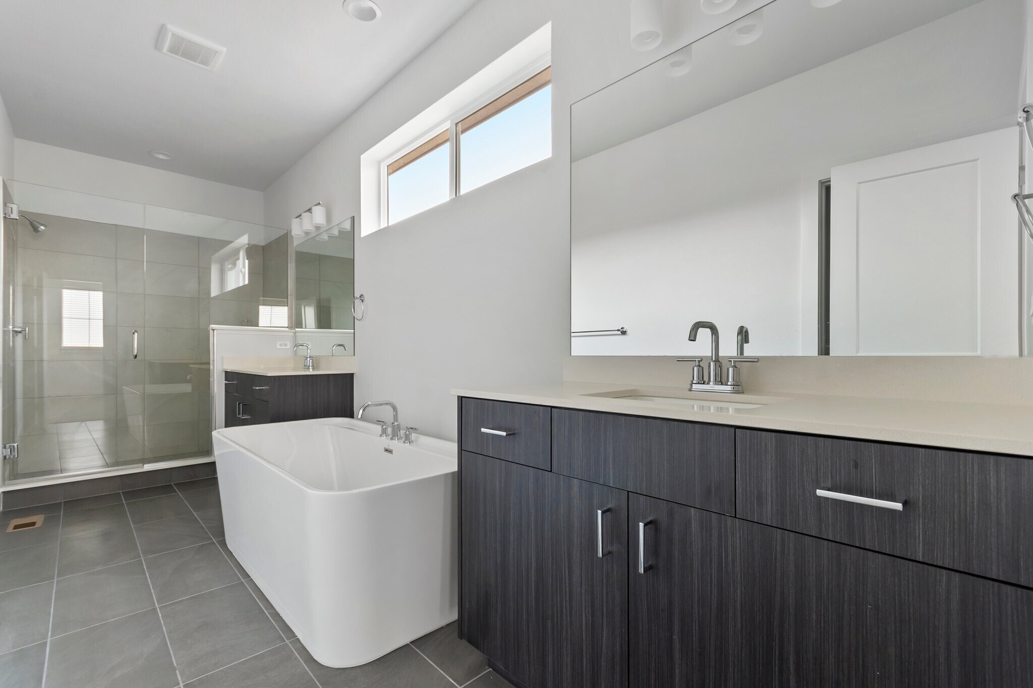 Building Photo - 6106 Netherland Ct