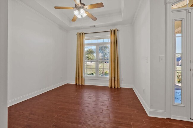 Building Photo - 614 Greene Dr