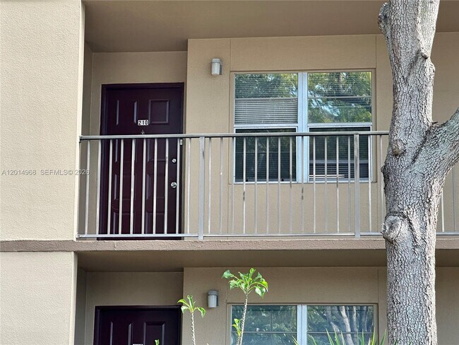Building Photo - 1151 SW 128th Terrace
