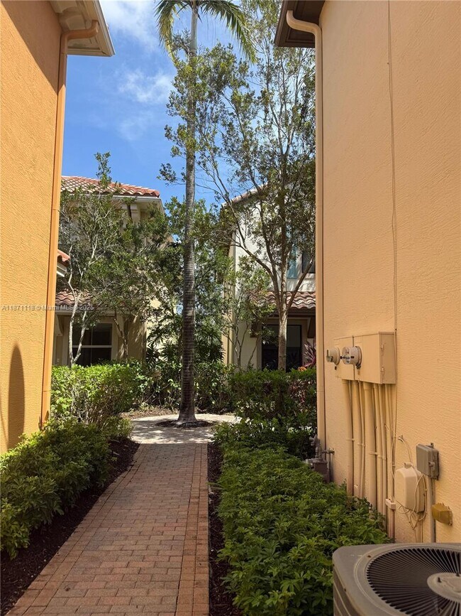 Building Photo - 12671 NW 32nd Pl