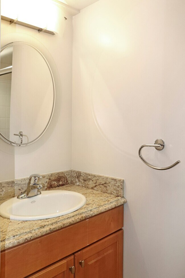 Building Photo - 55 Marinero Cir