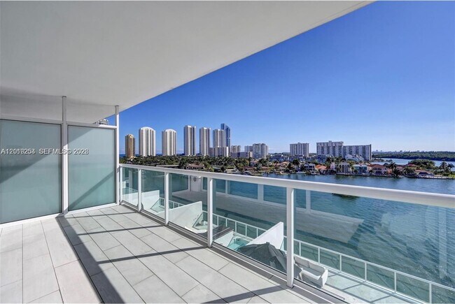 Building Photo - 400 Sunny Isles Blvd