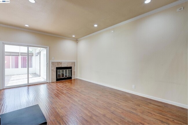 Building Photo - 5440 Twilight Common