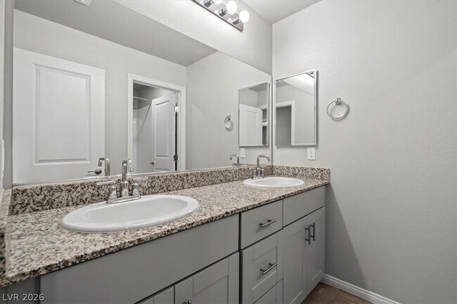 Building Photo - 4035 Beech Fern Ave