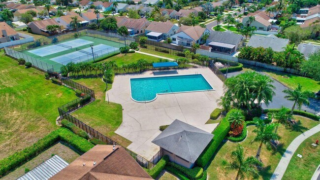 Building Photo - 22380 Sands Point Dr
