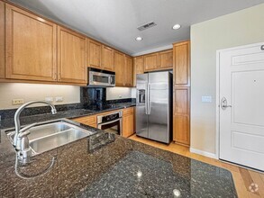 Building Photo - Beautiful 1B/1BA Condo in Carmel Valley!