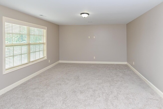 Building Photo - 15818 Trey Hughes Dr NW