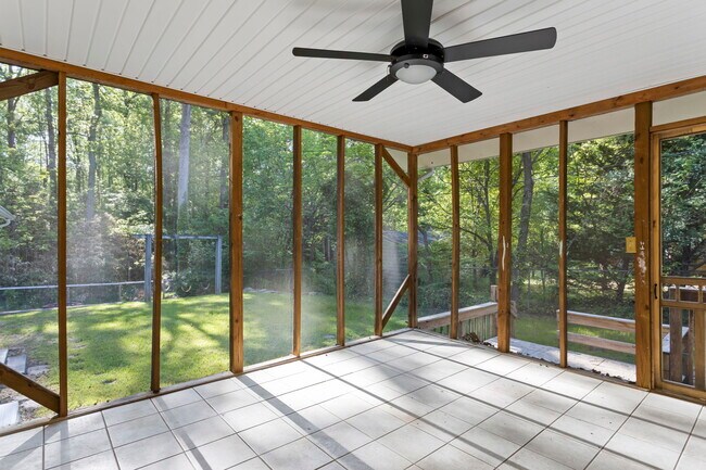 Screened Deck - 22 Tubbs Mountain Rd