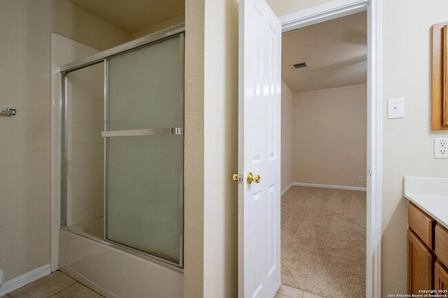 Building Photo - 9207 Larsons Ln