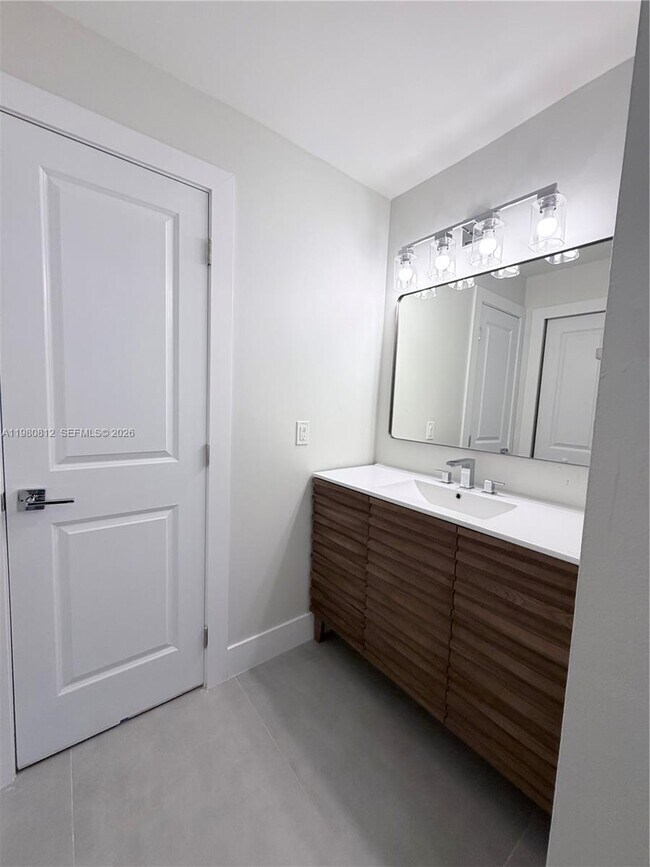 Building Photo - 7801 SW 12th St