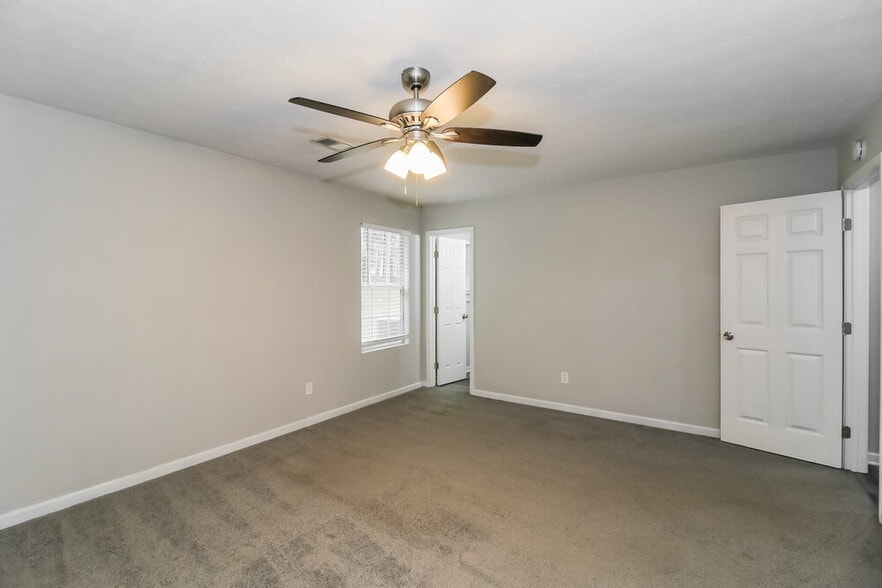 Building Photo - 1325 Carney Ct