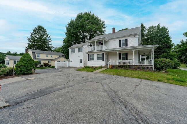 Building Photo - 9 Beach St