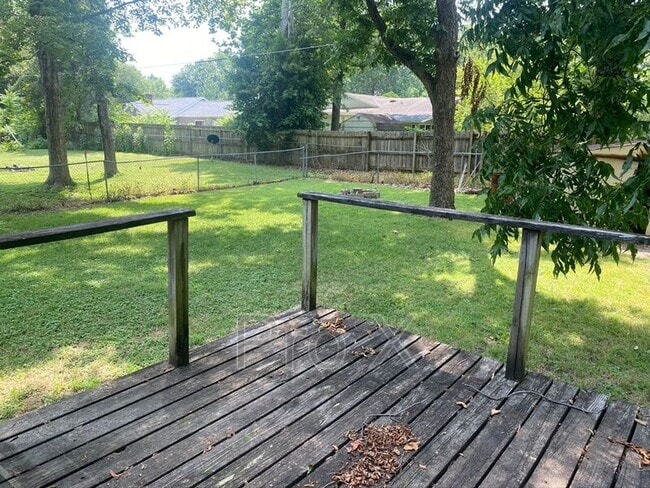 Building Photo - 1716 S Olive St