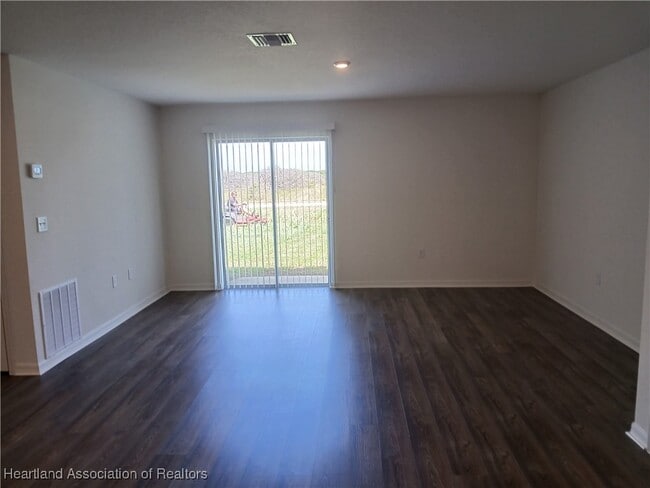 Building Photo - 1227 Stone Ridge Cir