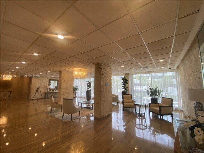 Building Photo - 1965 S Ocean Dr