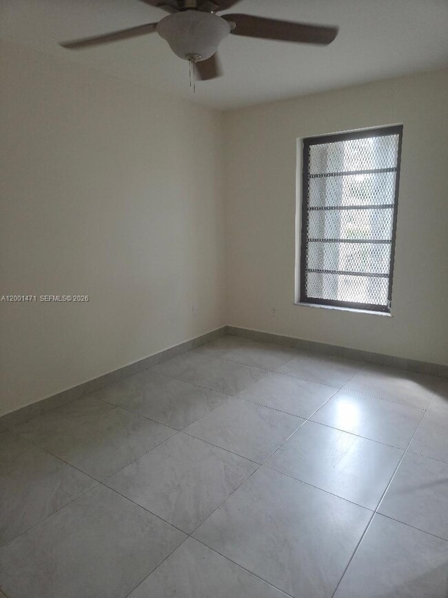 Building Photo - 19362 SW 103rd Ct