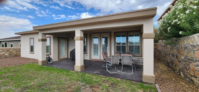 Building Photo - 7210 Longspur Drive