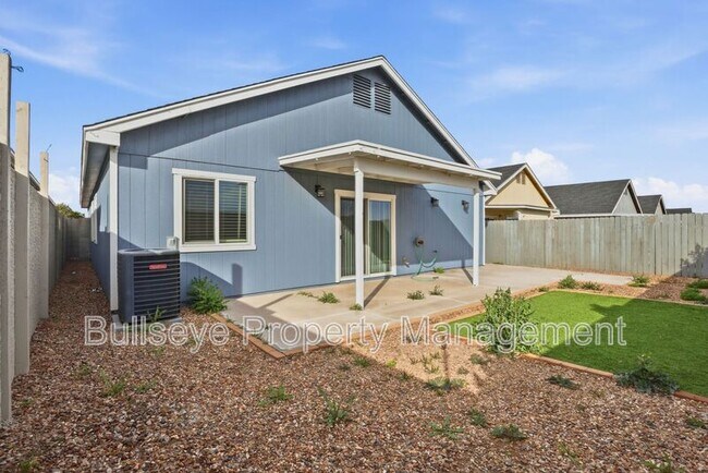 Building Photo - 5029 S 11th Pl