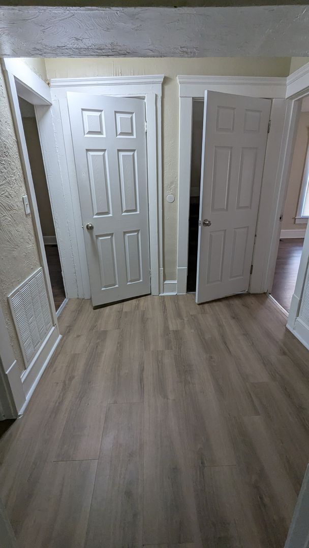 Building Photo - 793 Boulevard St