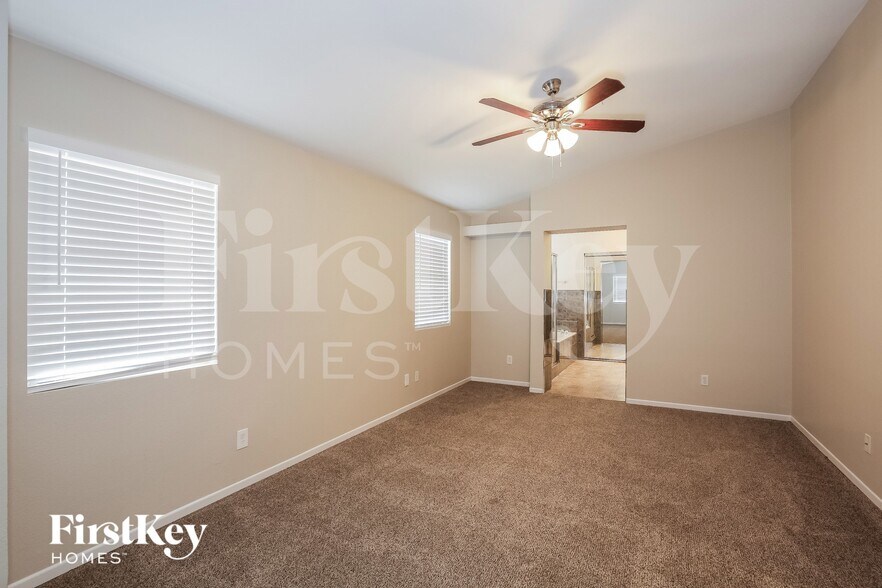 Building Photo - 5443 Lilly Rose Ct