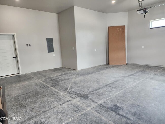 Building Photo - 1815 3rd St NW