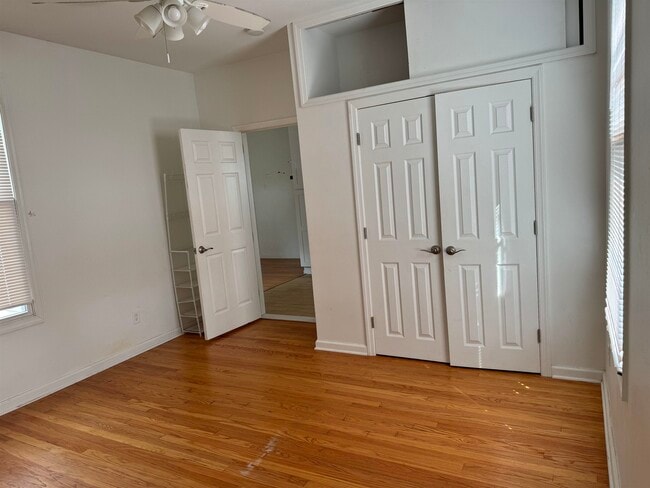 Building Photo - 143 W 2nd St