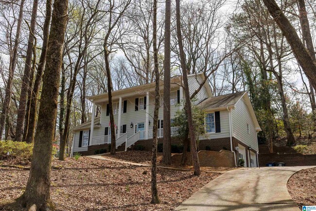 Building Photo - 2105 Arrow Leaf Dr