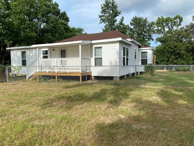 Building Photo - 951 FM 222