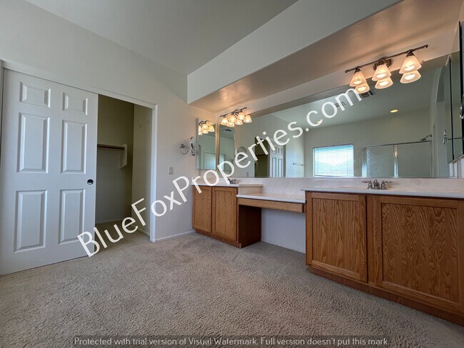 Building Photo - 2705 E Scenic Overlook Pl