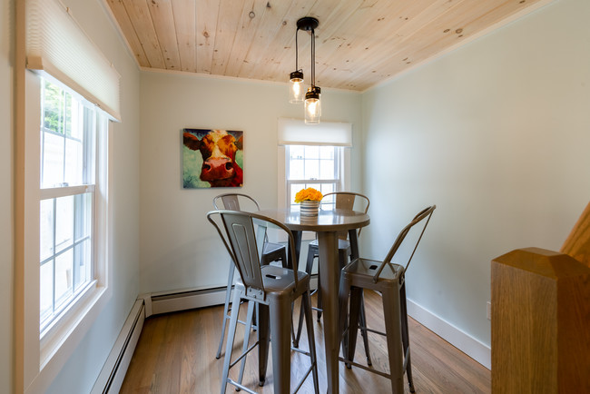 Dining Area - 629 Storrs Rd