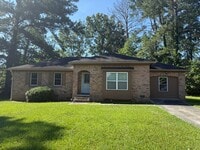 Building Photo - Saint Andrews