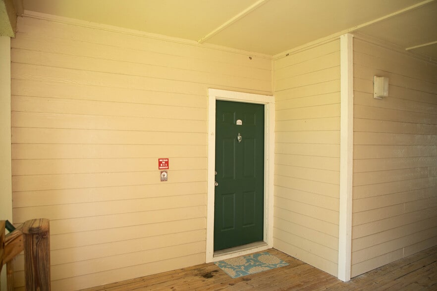 Building Photo - 140 Veracruz Dr
