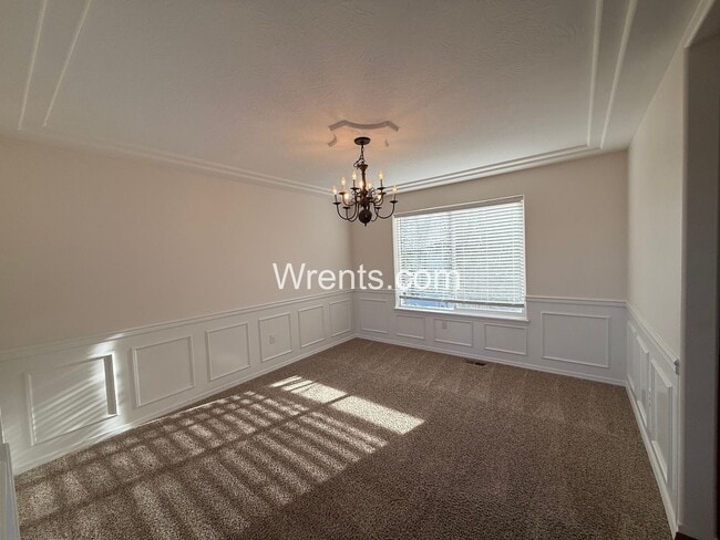 Building Photo - Beautiful 5-mile prairie home! Available now!