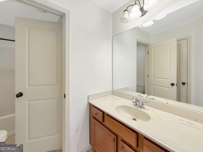 Building Photo - 8275 Majors Ridge Way