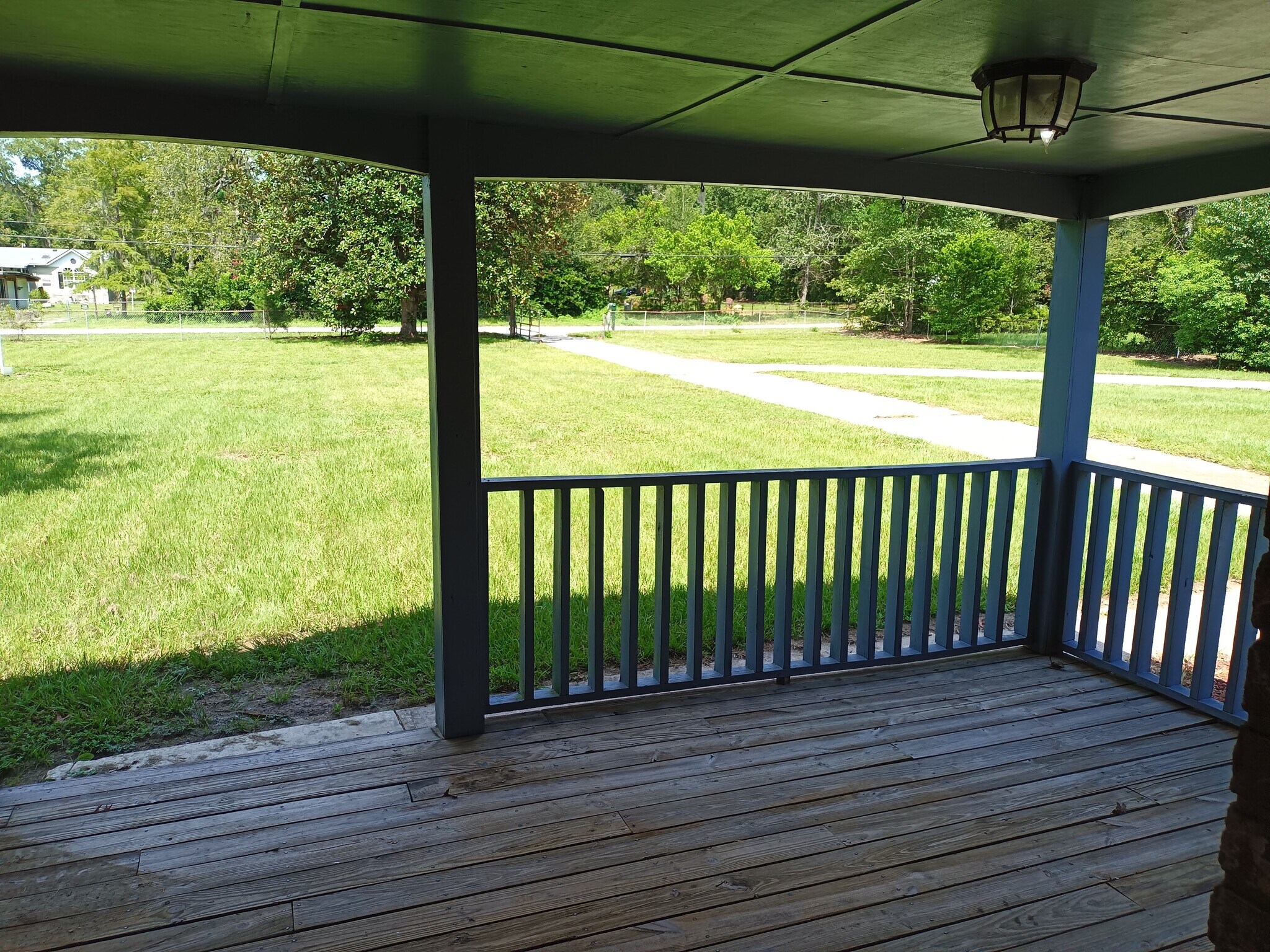 Building Photo - 471 Logan Ave