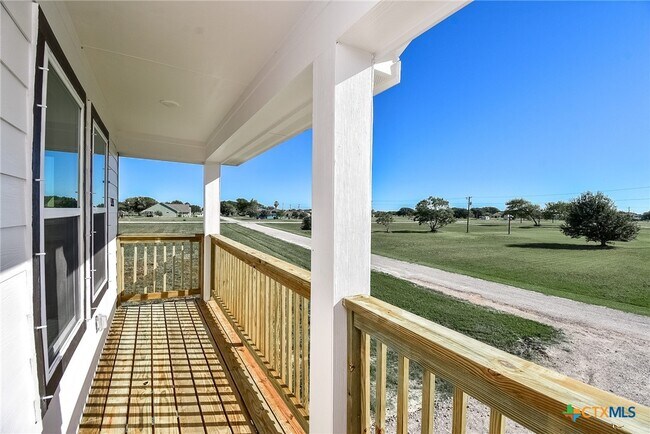 Building Photo - 544 Buckskin Dr