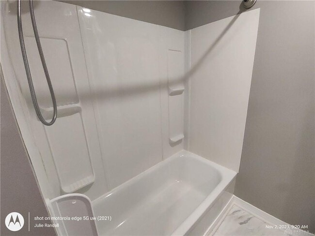 Building Photo - 5206 Powell Rd